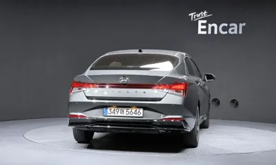 Hyundai Avante 2023, 29953 км, за 14113.17 USD