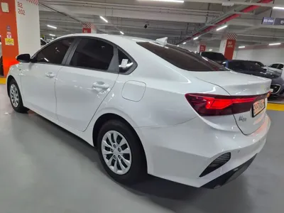 Kia K3 2023, 87705 км, за 9188.27 USD