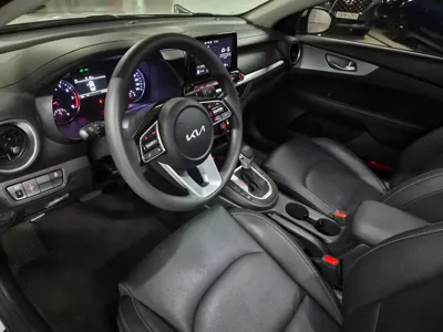Kia K3 2023, 87705 км, за 9188.27 USD - фото 8
