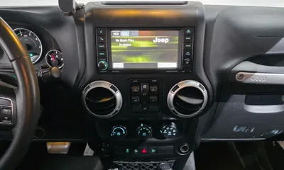 Jeep Wrangler 2013, 145015 км, за 10702.02 USD - фото 14