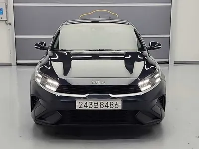 Kia K3 2022, 72616 км, за 8205.33 USD