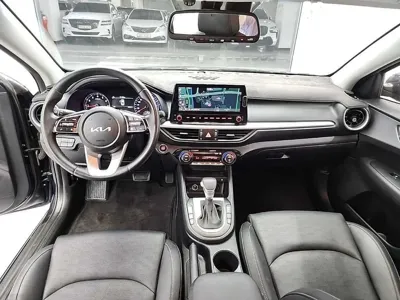 Kia K3 2022, 72616 км, за 8205.33 USD - фото 7