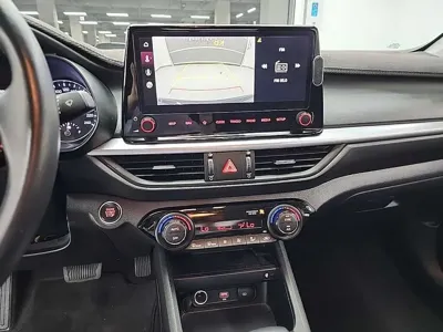 Kia K3 2022, 72616 км, за 8205.33 USD - фото 10