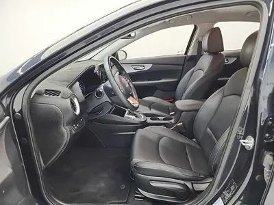 Kia K3 2022, 72616 км, за 8205.33 USD - фото 11