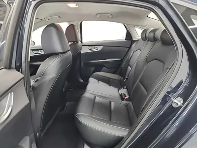 Kia K3 2022, 72616 км, за 8205.33 USD - фото 12