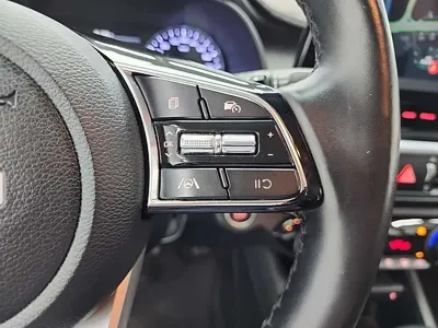 Kia K3 2022, 72616 км, за 8205.33 USD - фото 16