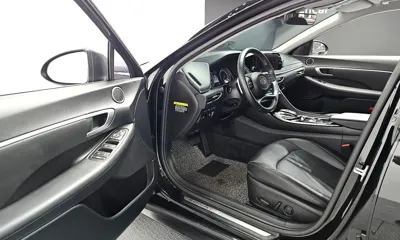 Hyundai Sonata 2020, 82798 км, за 9243.47 USD - фото 11