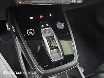 Audi Q4 e-tron 2022, 84330 км, за 22252.86 USD - фото 9