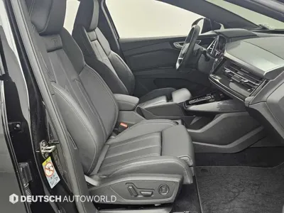 Audi Q4 e-tron 2022, 84330 км, за 22252.86 USD - фото 10