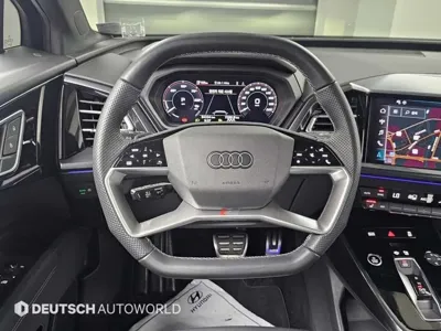 Audi Q4 e-tron 2022, 84330 км, за 22252.86 USD - фото 13