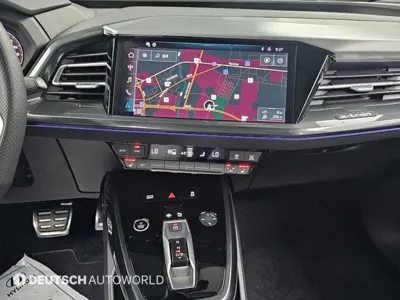 Audi Q4 e-tron 2022, 84330 км, за 22252.86 USD - фото 14