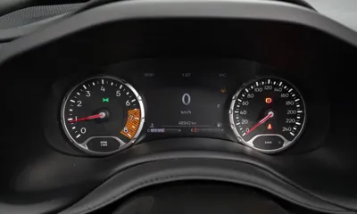 Jeep Renegade 2022, 48942 км, за 13509.92 USD - фото 8