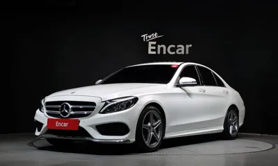 Mercedes-Benz C-Class · 2017 год