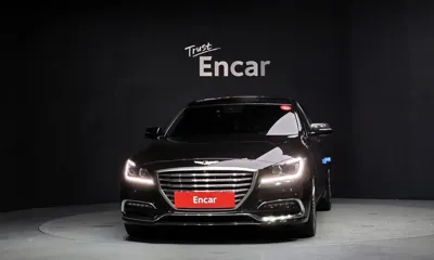 Genesis G80 2018, 177149 км, за 9639.91 USD