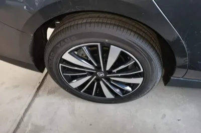 Changan Eado PHEV 2025, 100 км, за 12857 USD