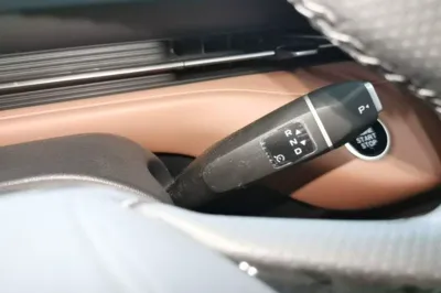 Changan Eado PHEV 2025, 100 км, за 12857 USD - фото 10