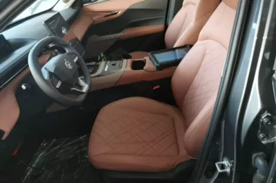 Changan Eado PHEV 2025, 100 км, за 12857 USD - фото 11