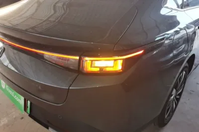 Changan Eado PHEV 2025, 100 км, за 12857 USD - фото 24