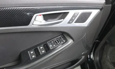 Hyundai Genesis 2015, 147702 км, за 6381.45 USD - фото 16