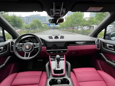 Porsche Cayenne 2019, 110000 км, за 48419.75 USD