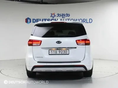 Kia Canival 2016, 356842 км, за 3705.39 USD