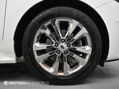 Kia Canival 2016, 356842 км, за 3705.39 USD