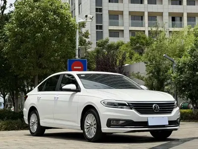 Volkswagen Lavida 2021, 52000 км, за 8811.08 USD