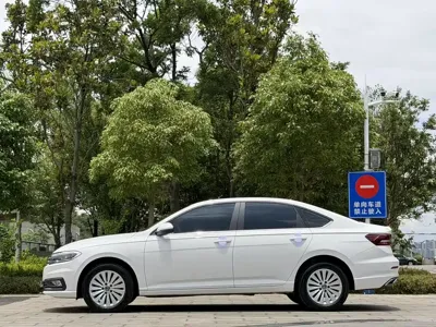 Volkswagen Lavida 2021, 52000 км, за 8811.08 USD - фото 10