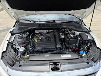 Volkswagen Lavida 2021, 52000 км, за 8811.08 USD - фото 13