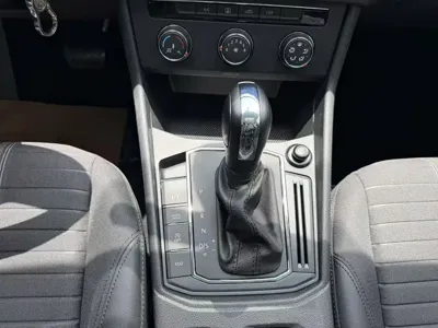 Volkswagen Lavida 2021, 52000 км, за 8811.08 USD - фото 19