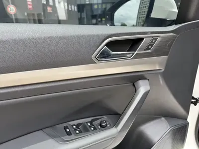 Volkswagen Lavida 2021, 52000 км, за 8811.08 USD - фото 25