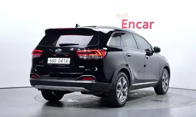 Kia Sorento 2016, 160429 км, за 6544.16 USD