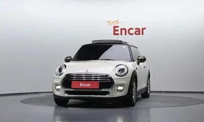 MINI Cooper 2016, 70489 км, за 6305.66 USD