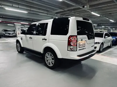 Land Rover Discovery 2012, 154422 км, за 9518.18 USD