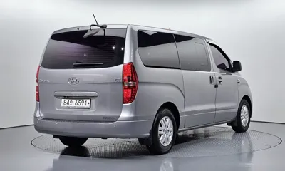 Hyundai Starex 2017, 213444 км, за 4654.06 USD