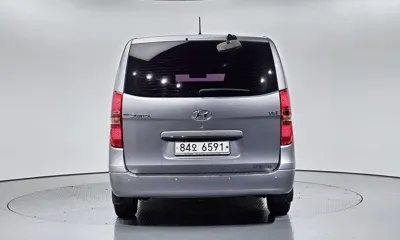 Hyundai Starex 2017, 213444 км, за 4654.06 USD