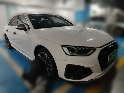 Audi A4L 2020, 131300 км, за 17631 USD - фото 3