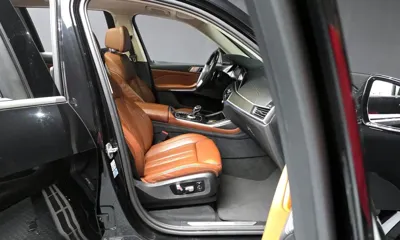 BMW X7 2021, 148606 км, за 40322.61 USD - фото 11