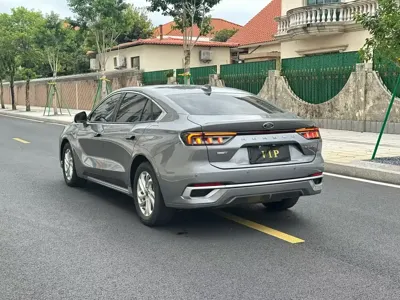 Ford Mondeo 2022, 23000 км, за 11315.91 USD