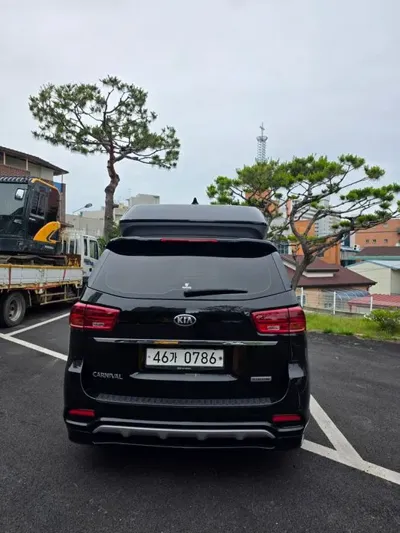 Kia Canival 2019, 110637 км, за 12994.86 USD