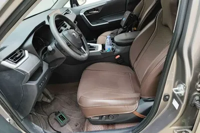 Toyota RAV4 2023, 32800 км, за 19187 USD - фото 17