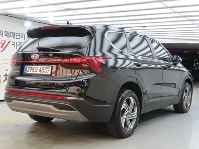 Hyundai Santafe 2022, 188812 км, за 10699.75 USD