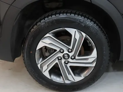 Hyundai Santafe 2022, 188812 км, за 10699.75 USD
