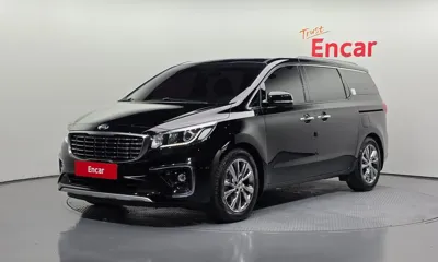 Kia Canival · 2019 год