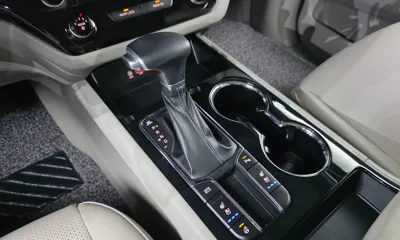 Kia Canival 2019, 57943 км, за 11395.45 USD - фото 9