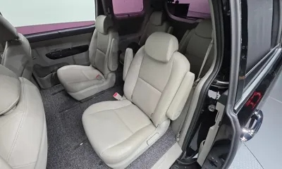 Kia Canival 2019, 57943 км, за 11395.45 USD - фото 17