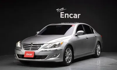 Hyundai Genesis · 2012 год
