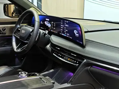 Cadillac CT6 2024, 25000 км, за 34137.07 USD - фото 17