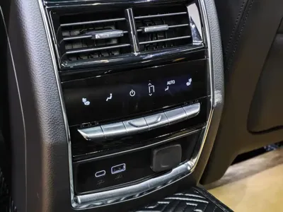 Cadillac CT6 2024, 25000 км, за 34137.07 USD - фото 20