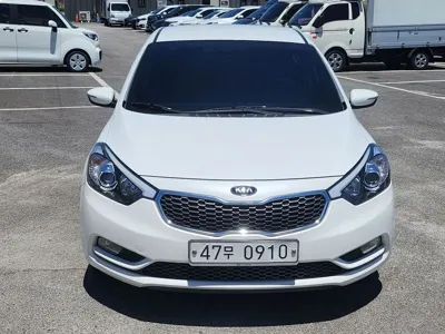 Kia K3 · 2015 год